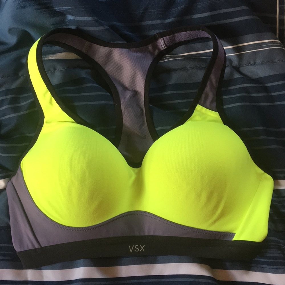 Victoria Secret Sport VSX high impact bra 34c